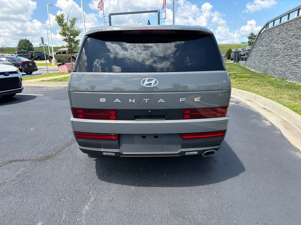 Used 2024 Gray Hyundai SE image 6