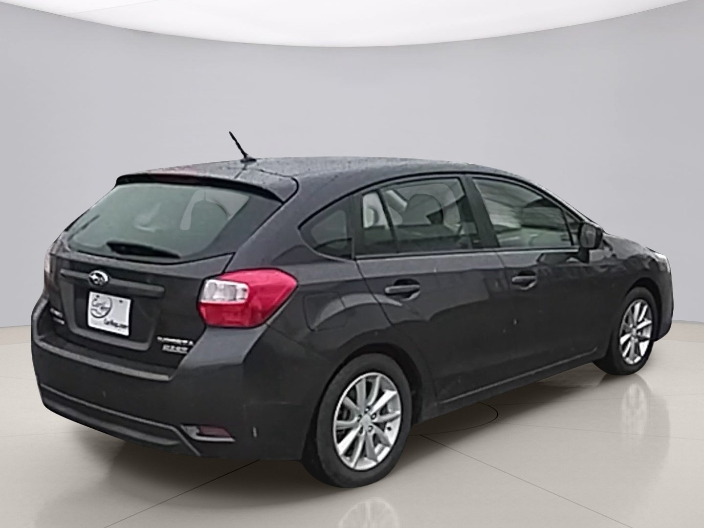 Used 2014 Black Subaru 2.01 image 5