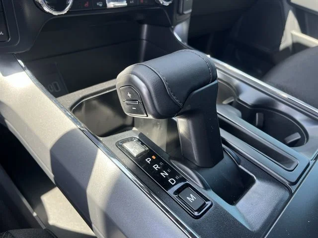 New 2026 Carbonized Gray Metallic Ford XLT image 18
