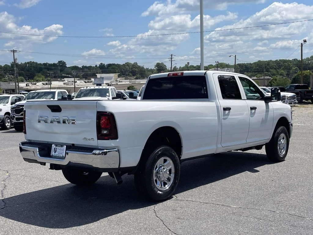 New 2026 Bright White Clear-Coat Exterior Paint RAM Tradesman image 8