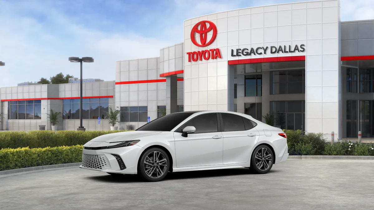 New 2027 Wind Chill Pearl Toyota XSE image 3