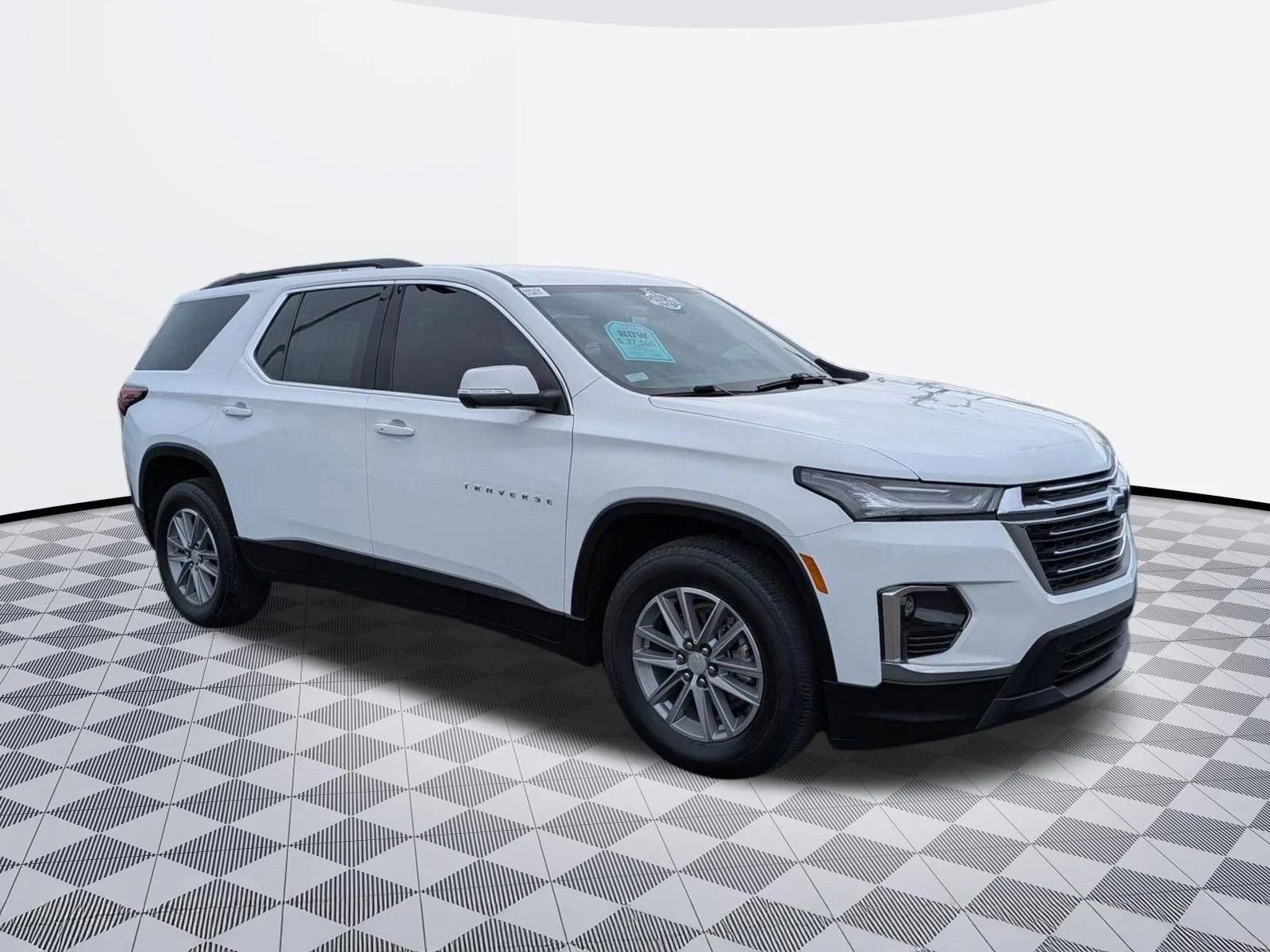 Used 2023 Summit White Chevrolet LT Cloth image 3