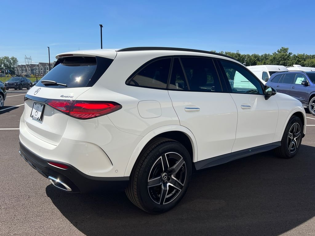 Certified Used 2025 White Mercedes-Benz GLC 300 image 8