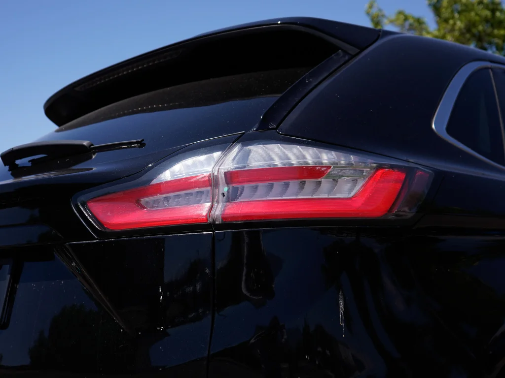 Used 2022 Agate Black Metallic Ford SEL image 8