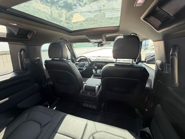 Certified Used 2023 Black Land Rover SE image 17