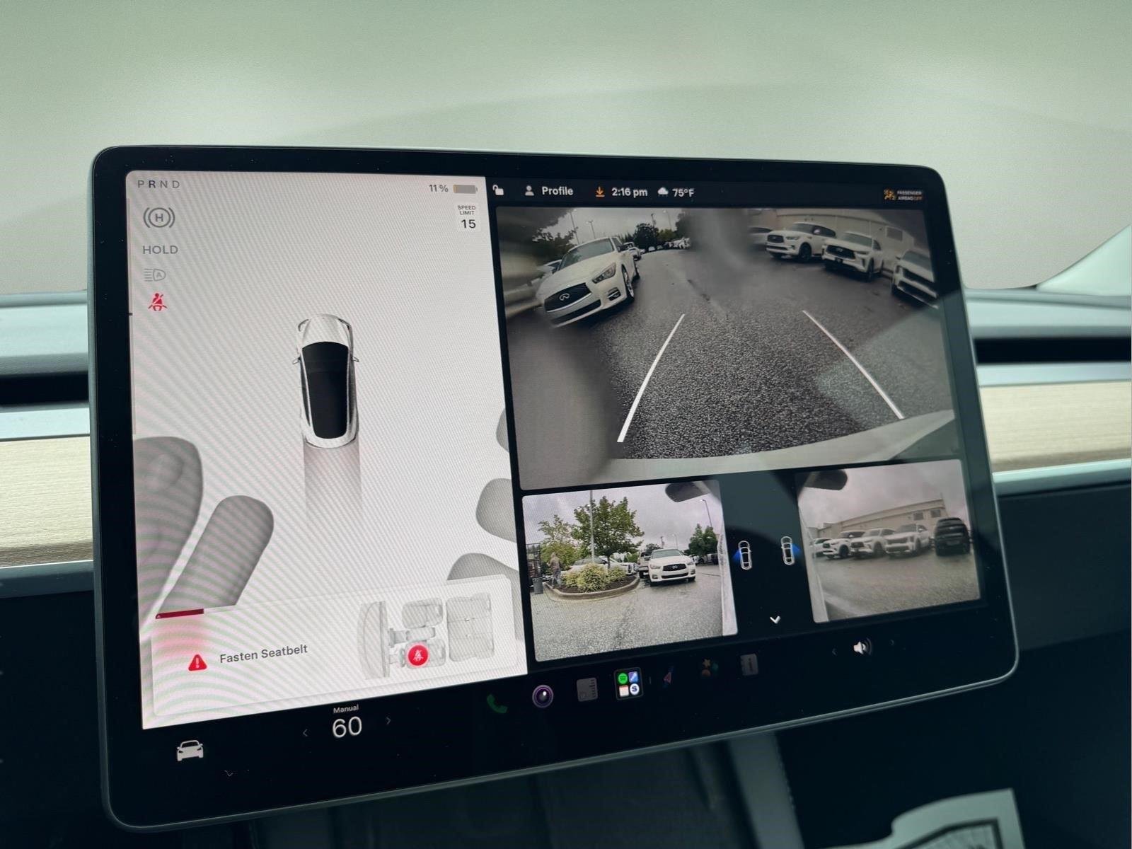 Used 2023  Tesla  image 17