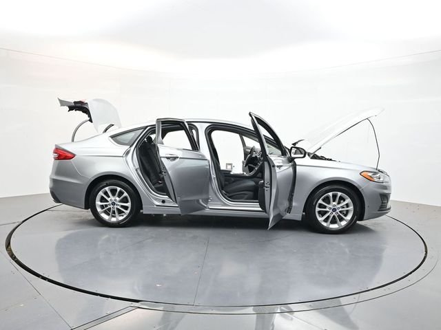 Used 2020 Silver Metallic Ford SE image 61