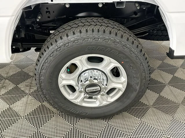 New 2026 White Ford XLT image 22