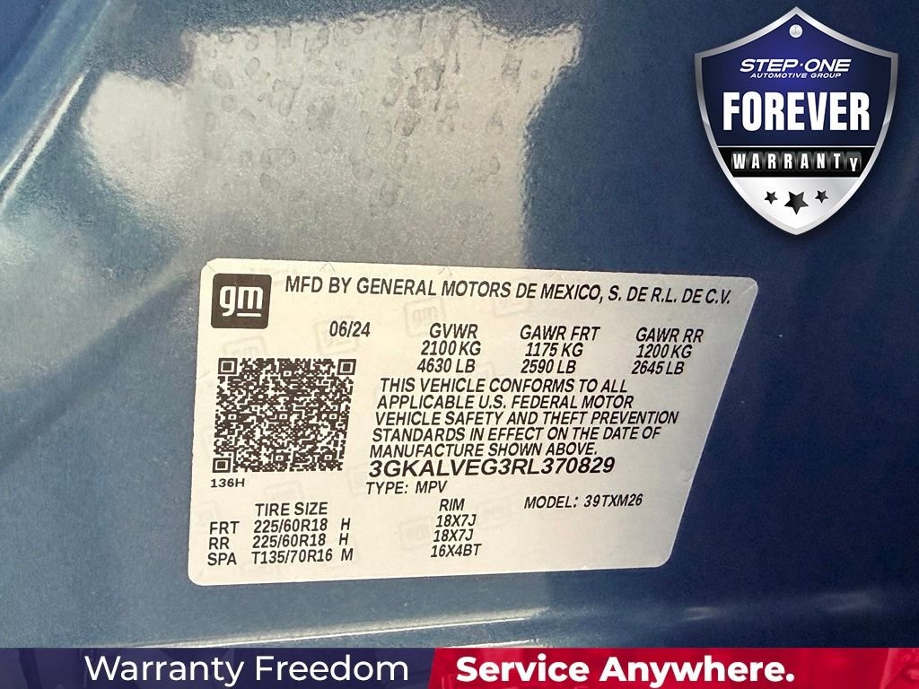 Used 2024 Blue GMC SLT image 40