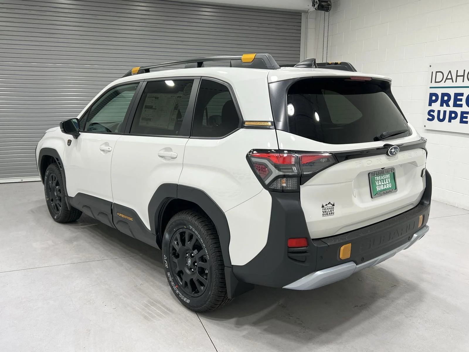New 2026 CRYSTAL WHITE PEARL Subaru Wilderness image 6
