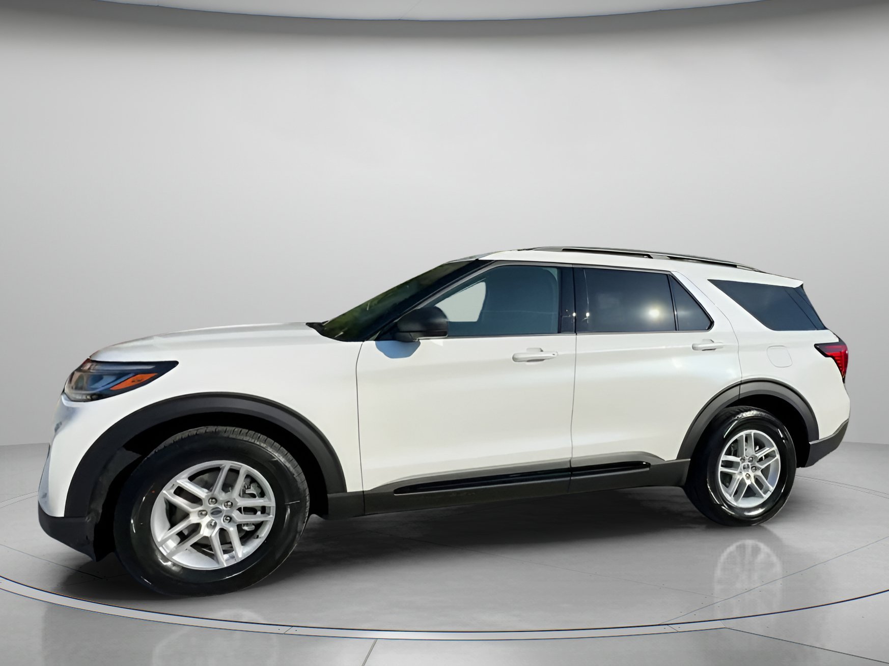 New 2026 Star White Metallic Tri-Coat Ford Active image 12