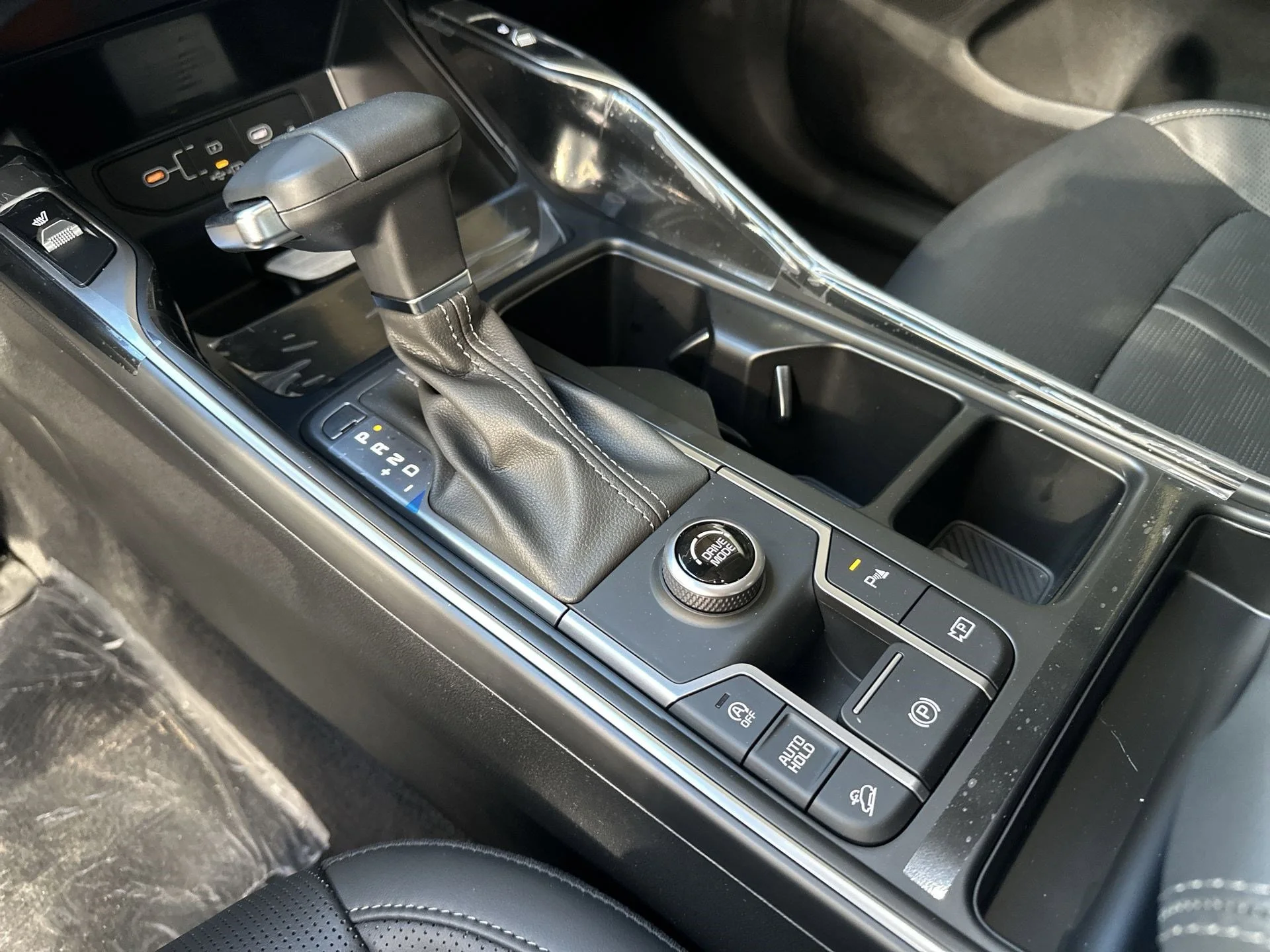 New 2026 Glacial White Pearl Kia EX image 23