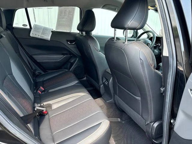 Used 2025 Crystal Black Silica Subaru Limited image 5