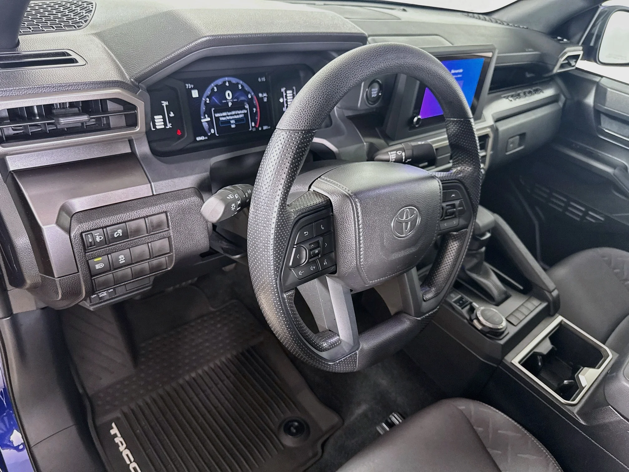 Used 2025 Blue Crush Metallic Toyota SR5 image 9