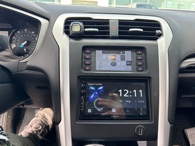 Used 2016 White Ford SE image 13