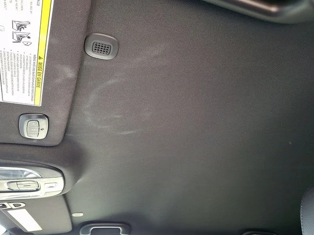 Used 2022 Black Jeep Latitude image 21