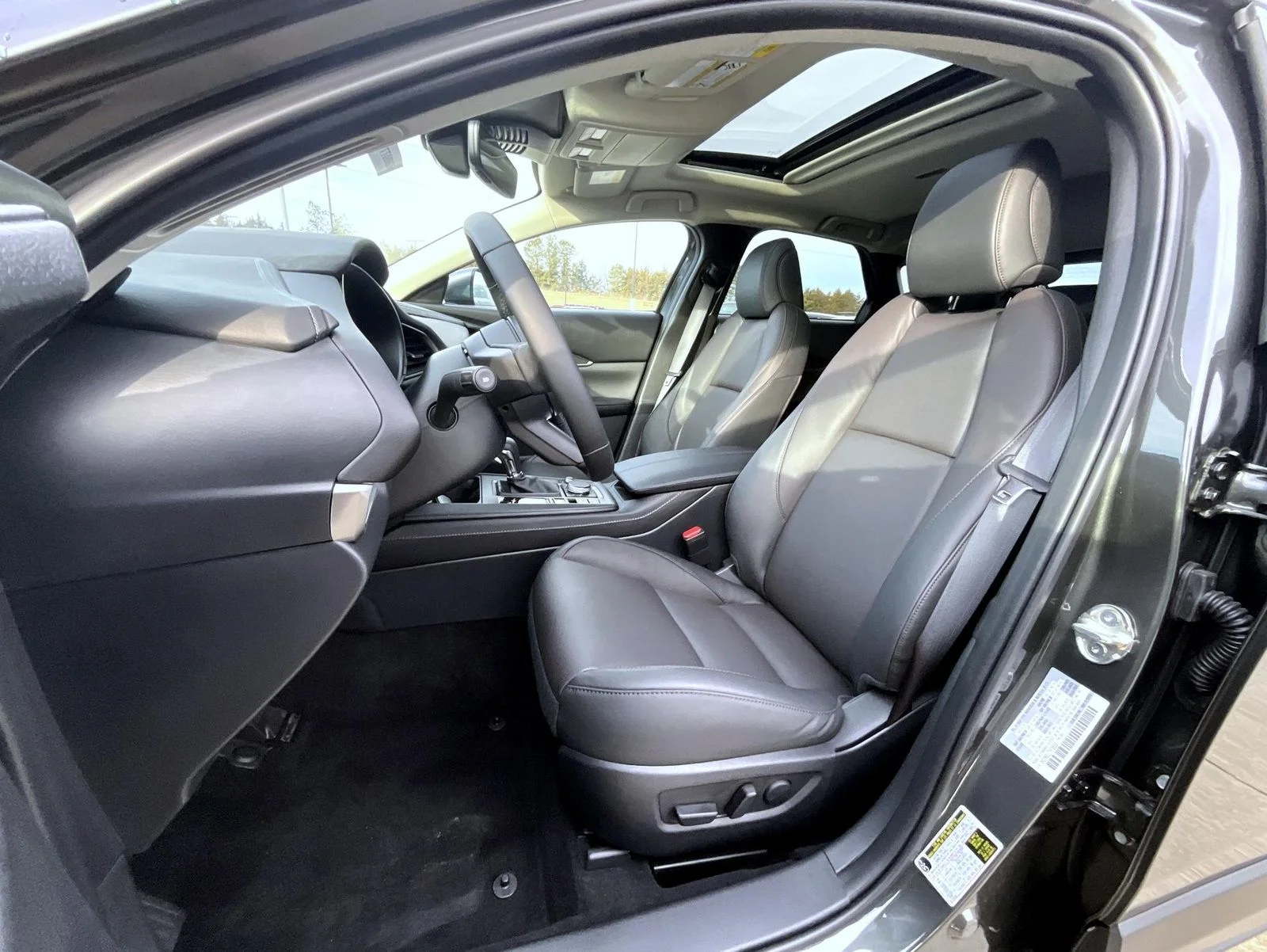 2026 Mazda CX-30 Premium - Photo 11