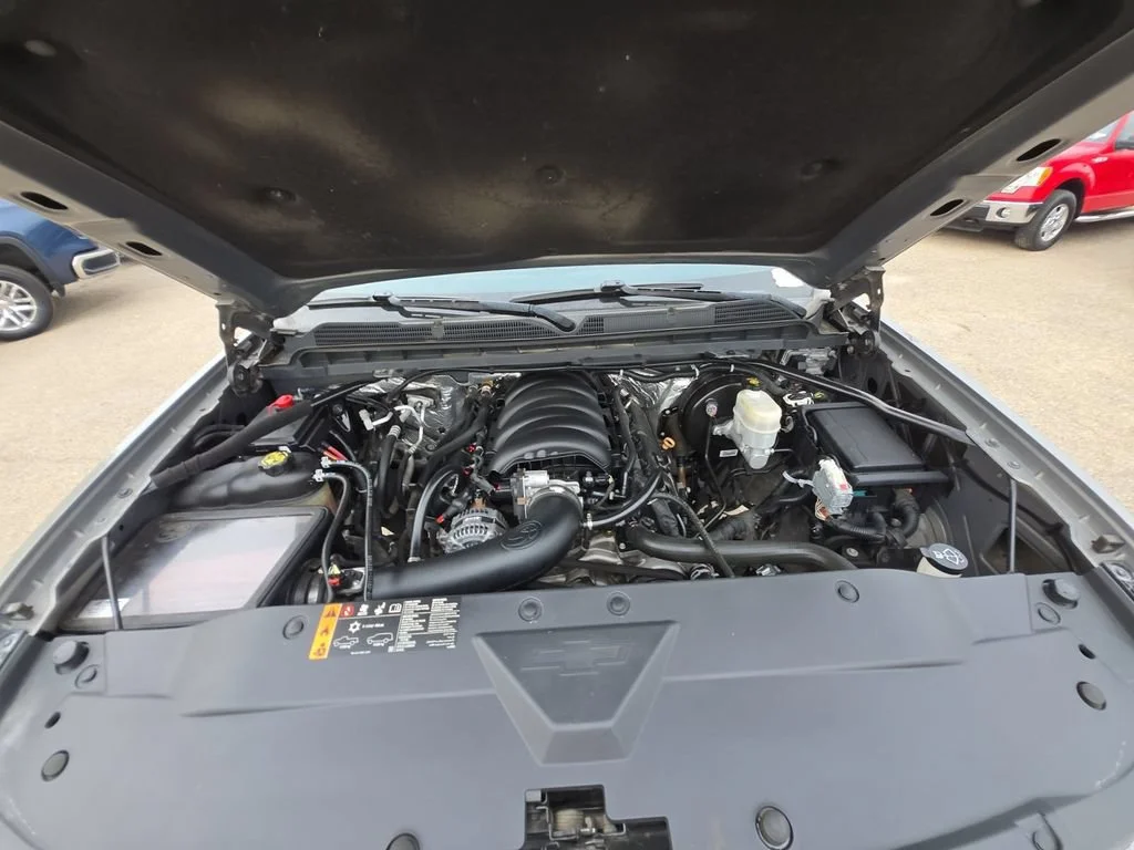 Used 2017 PEPPERDUST METALLIC Chevrolet LTZ image 24