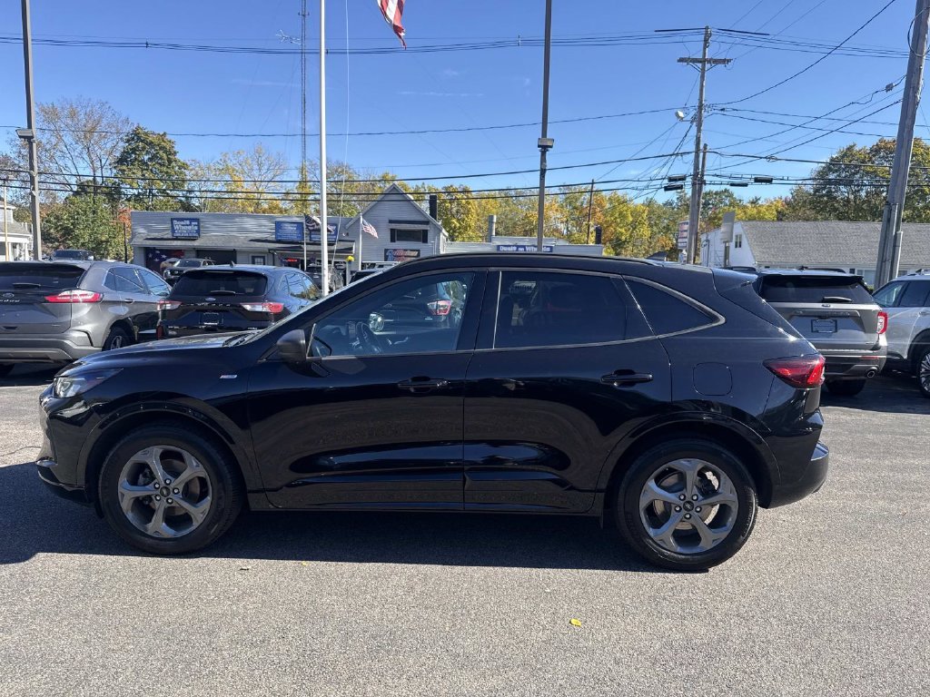 Used 2023 Black Ford ST-Line image 2