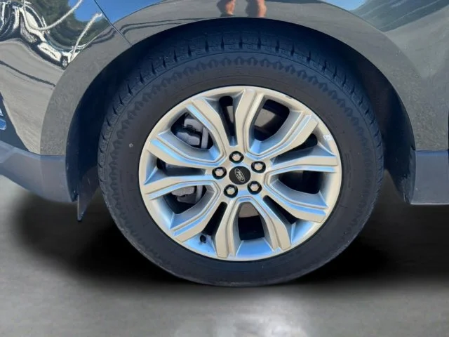 Used 2024 Green Ford Titanium image 20