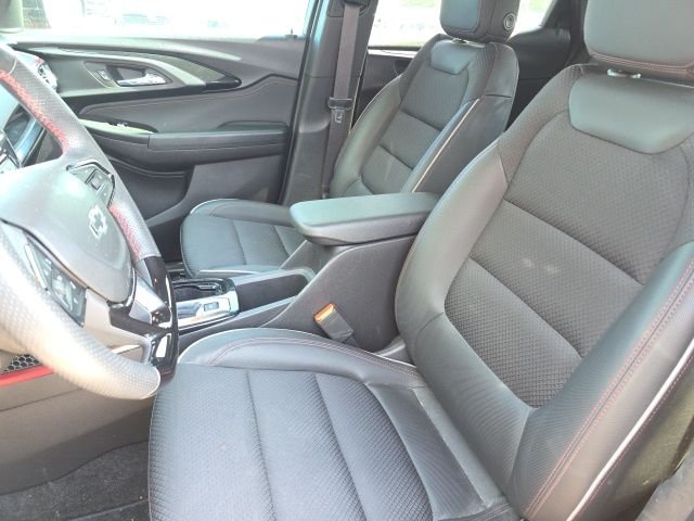 Used 2022 Red Chevrolet RS image 6