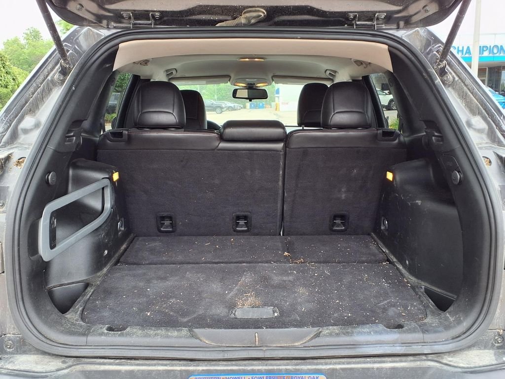Used 2018 Gray Jeep Trailhawk image 9