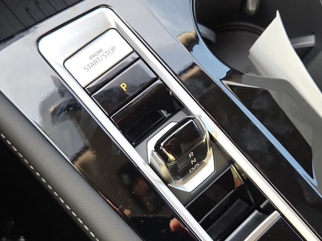 New 2026 Black Volkswagen SE w/Technology image 14