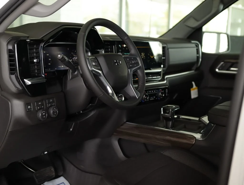 2026 Chevrolet Silverado 1500 RST - Photo 9