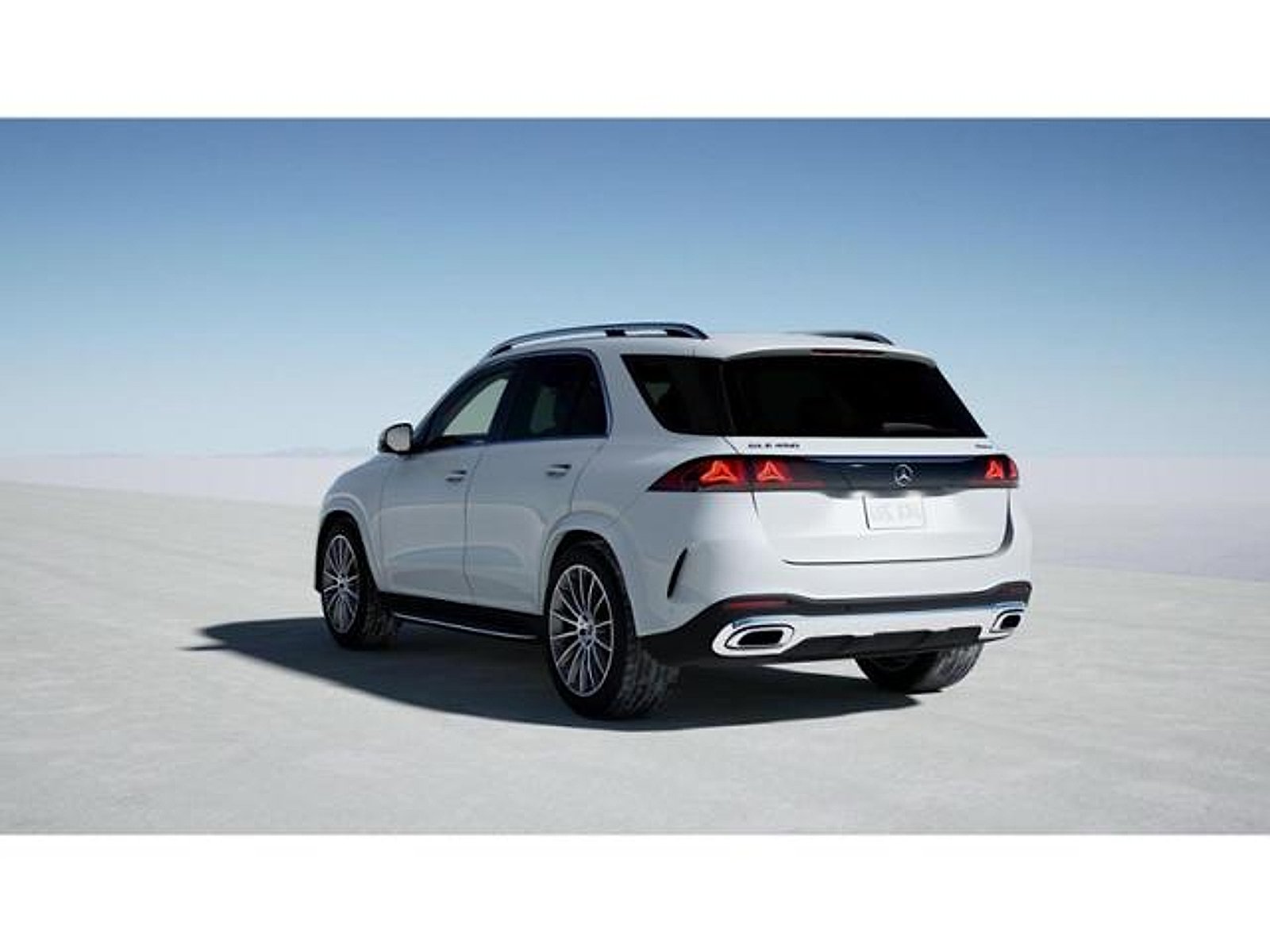 New 2027 MANUFAKTUR Moonlight White Metallic Mercedes-Benz GLE 450 image 27