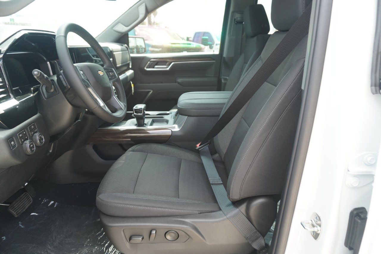 2026 Chevrolet Silverado 1500 LT - Photo 20