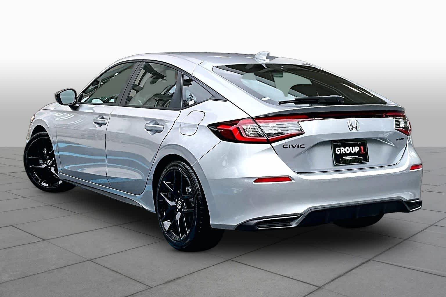 2026 Honda Civic Hatchback Sport - Photo 12