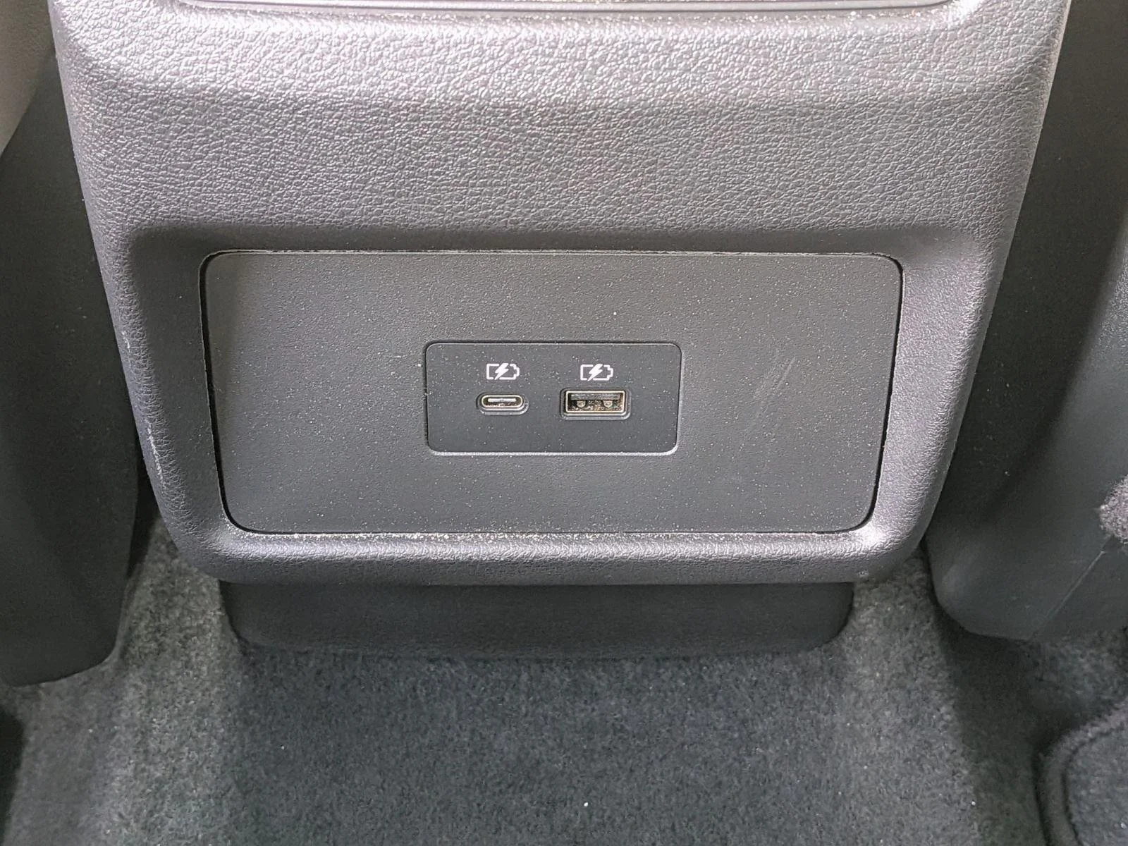 Used 2023 Pearl White Tricoat Nissan SL image 33