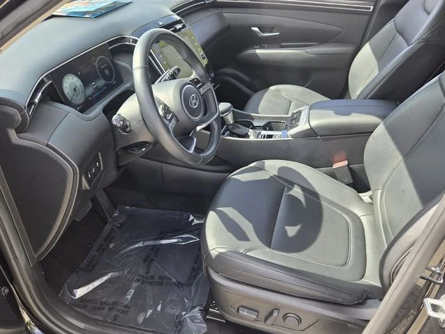 Used 2023 Black Hyundai SEL image 9