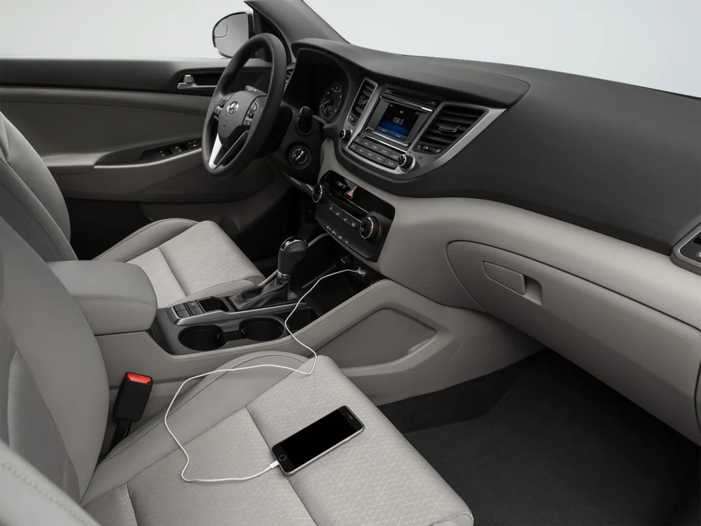 Used 2018 Gray Hyundai SEL image 33