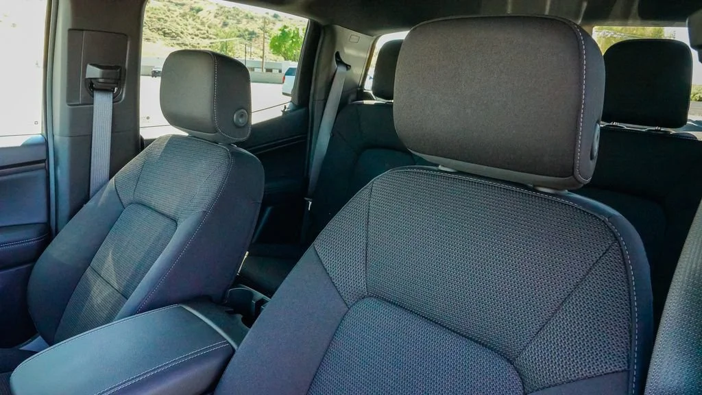 2026 GMC Canyon Elevation - Photo 11