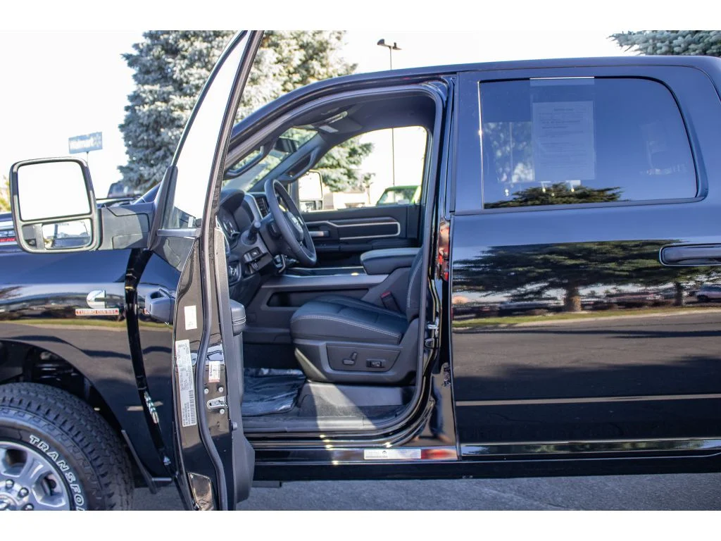 2025 RAM Ram 2500 Pickup Big Horn - Photo 28