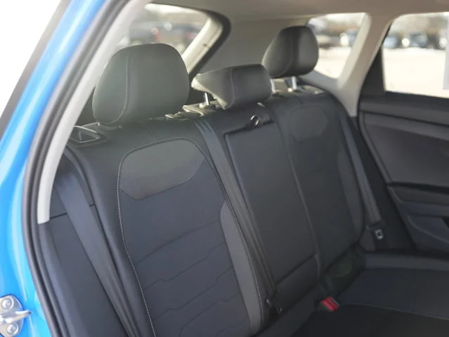 New 2026 Cornflower Blue W/Deep Black Roof Volkswagen 1.5T SE Black image 25
