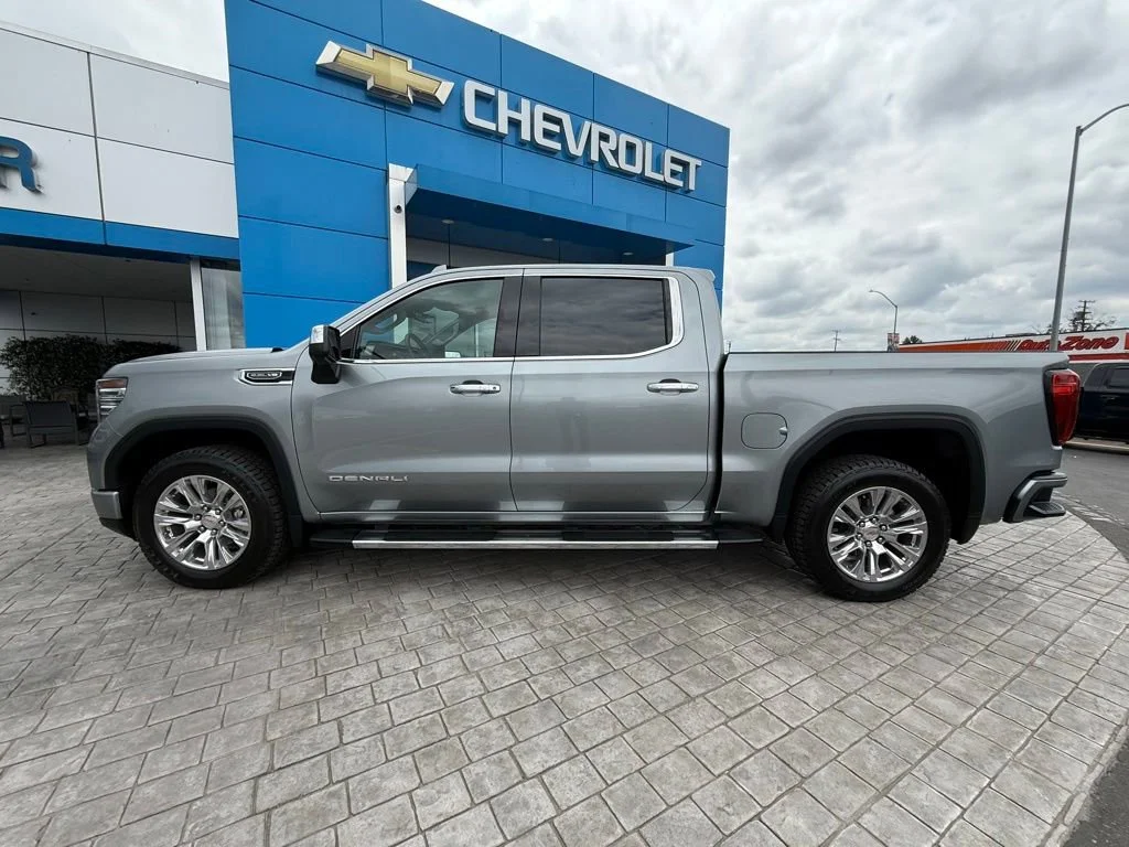 Used 2023 Sterling Metallic GMC Denali image 8