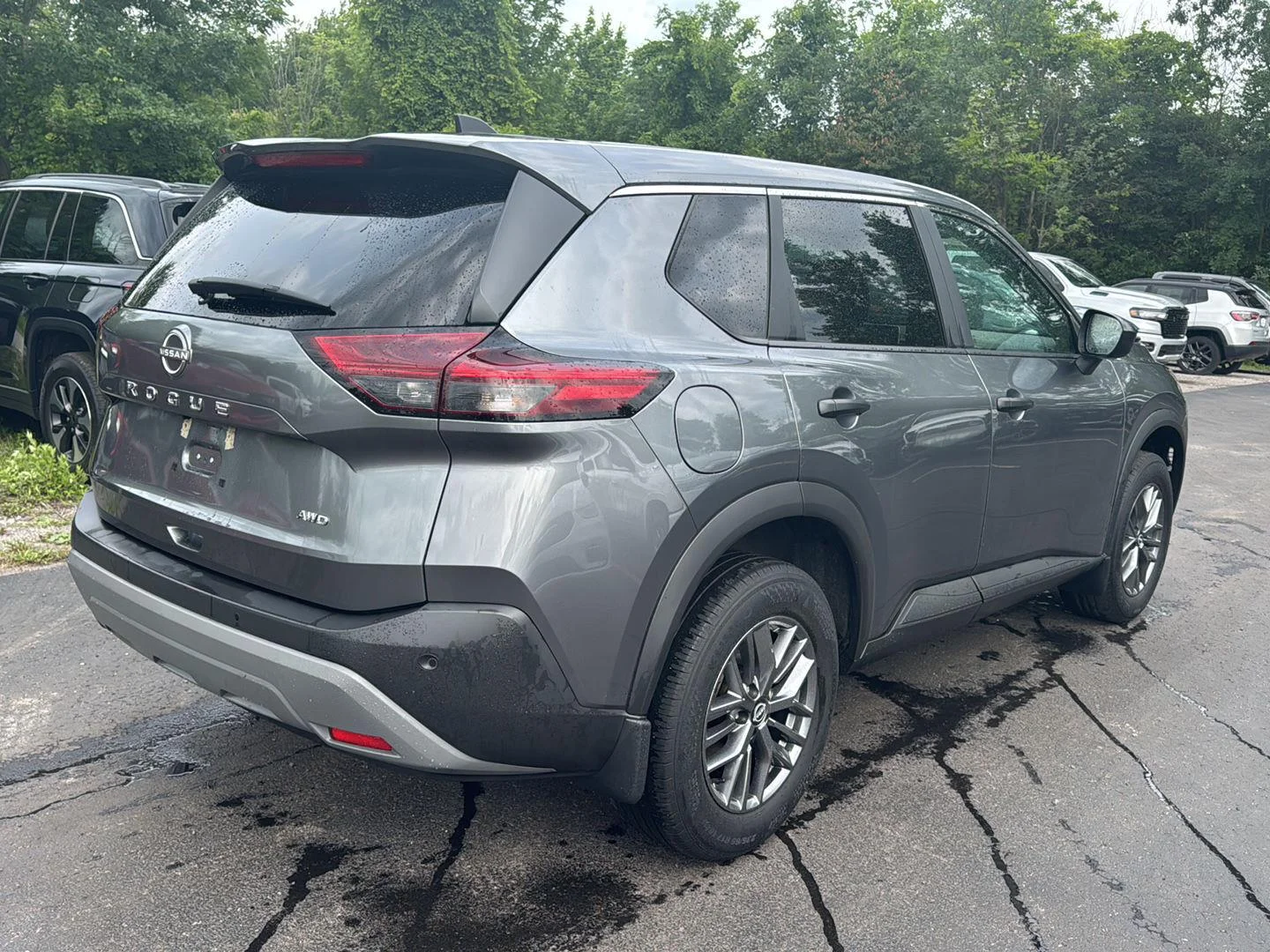 Used 2023 Gun Metallic Nissan S image 6