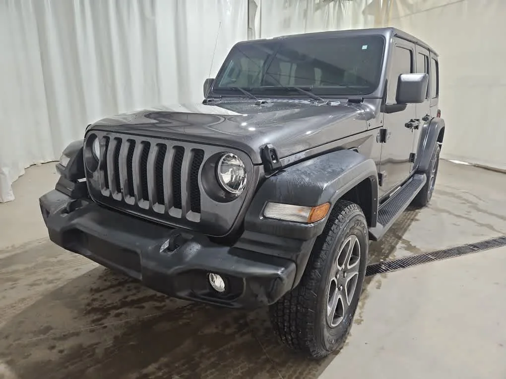 2022 Jeep Wrangler Sport S's photo