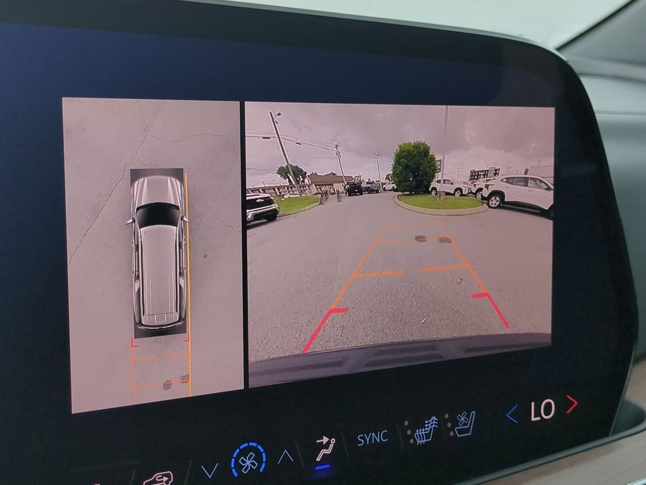 2025 Chevrolet Suburban High Country - Photo 15