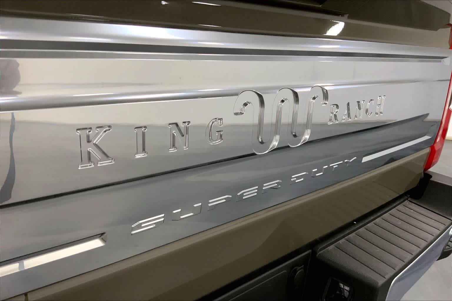 New 2027 Marsh Gray Metallic Ford F-250® King Ranch® image 12