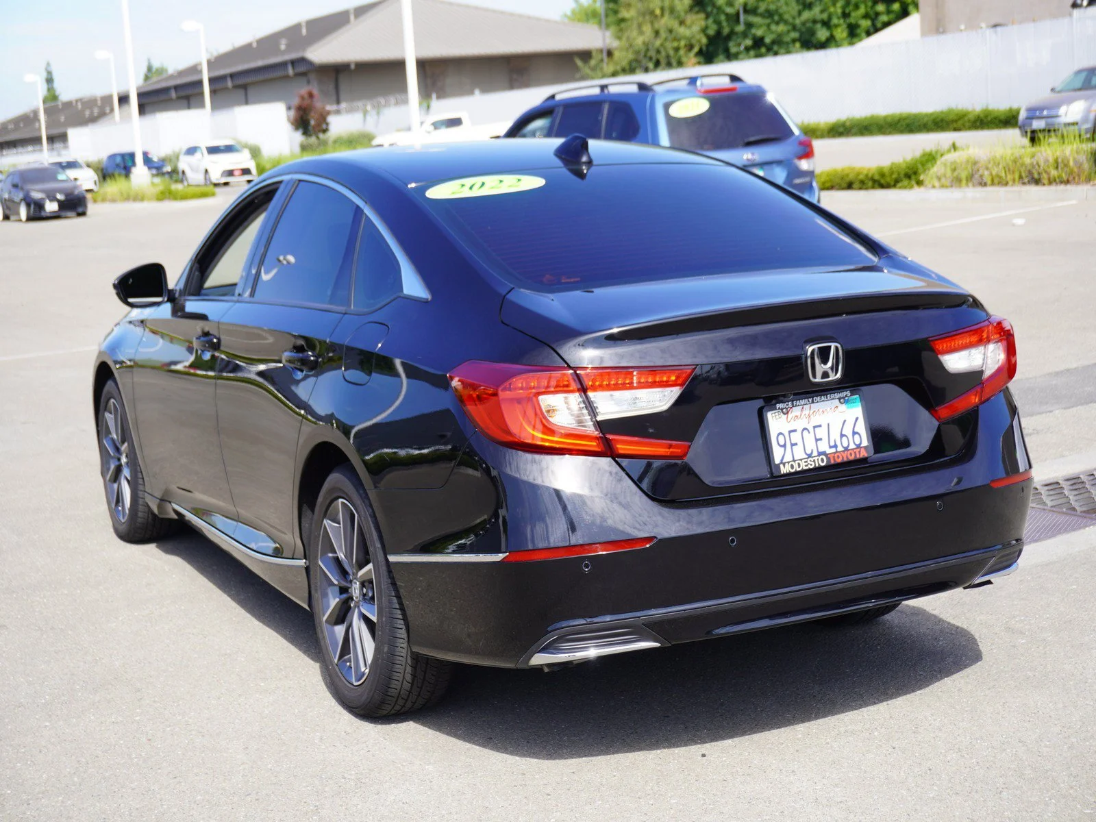 Used 2022 Crystal Black Pearl Honda EX-L image 8