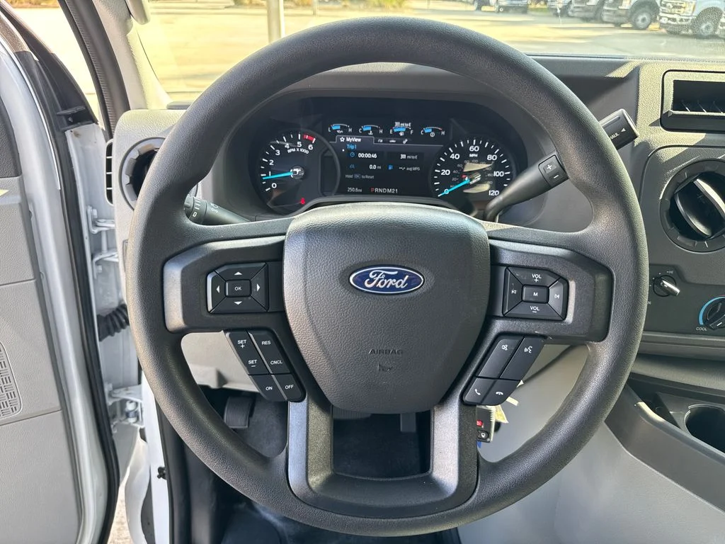 2026 Ford E-Series Cutaway Base - Photo 27