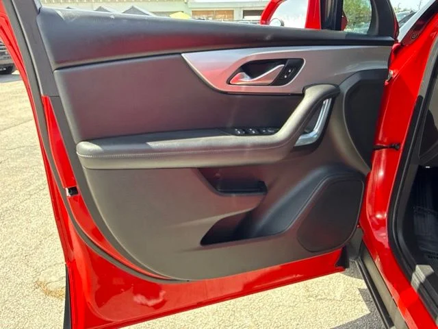Used 2020 Red Chevrolet LT image 28