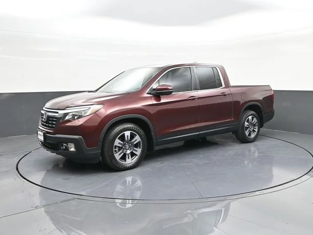 2017 Honda Ridgeline RTL-T's photo