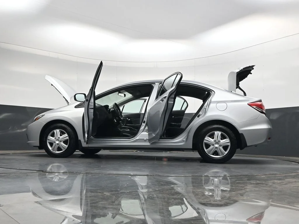 Used 2015 Silver Honda LX image 51