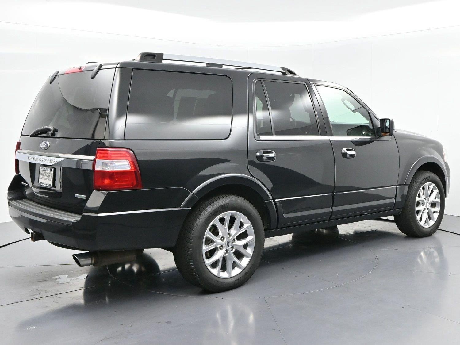 Used 2015 Tuxedo Black Metallic Ford Limited image 7