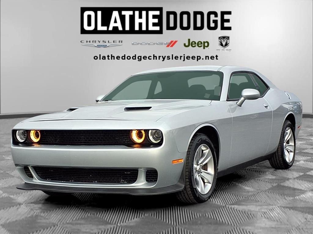 2021 Dodge Challenger SXT