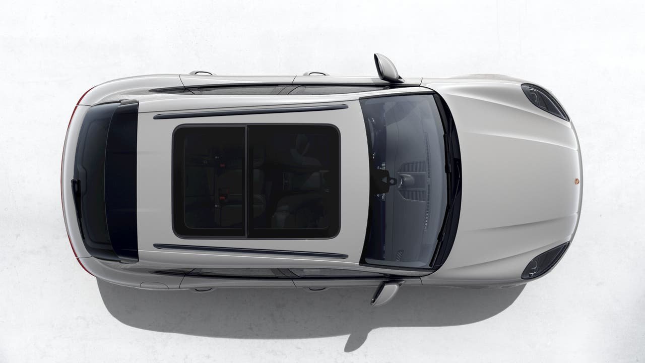New 2026 Chalk Porsche  image 5